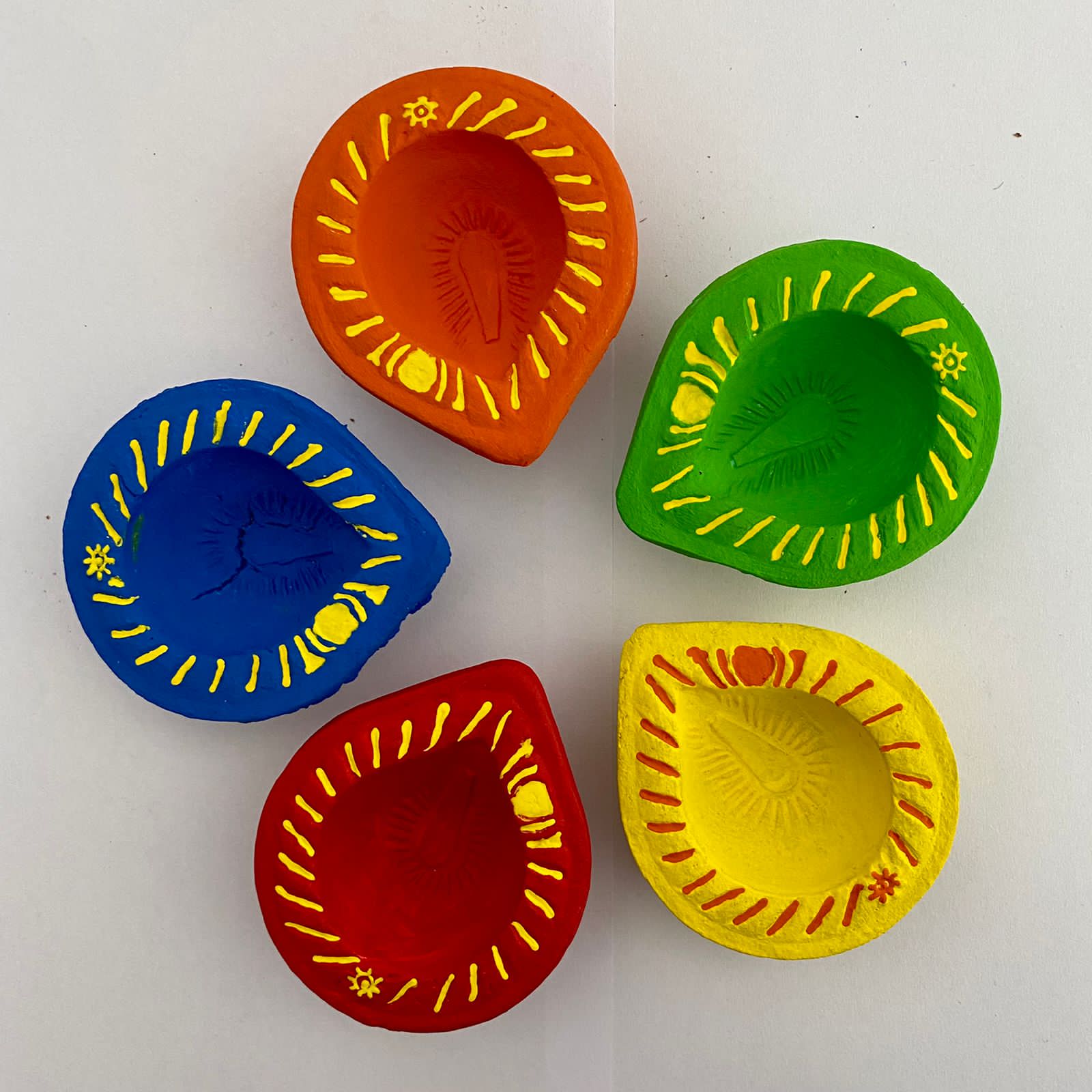 Cow Dung Decorative Diyas - Image 2